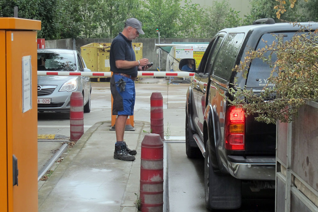 "Inwoners Kunnen Voortaan 24 Keer Per Jaar Naar Het Recyclagepark ...