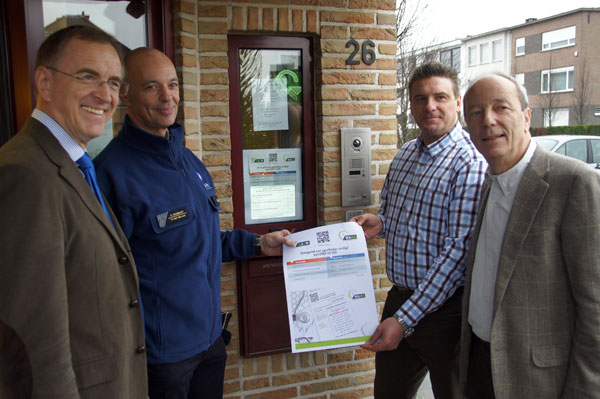 Apotheker Karel Van Hoye, Dirk Rombaut (politie St-Niklaas), Dirk Smet (politie Beveren), apotheker Paul Claes